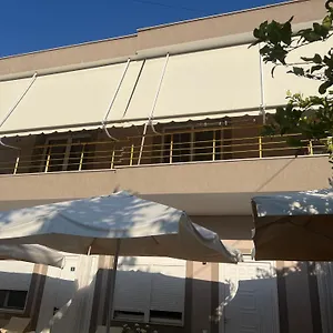  Appartement Fatos 1 -apartments Near The Albanie